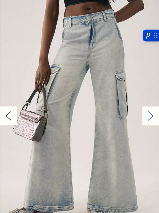Pilcro Denim - Pilcro Wide-Leg Cargo Jeans Light Wash Wide-Leg Cargo Jeans - Women